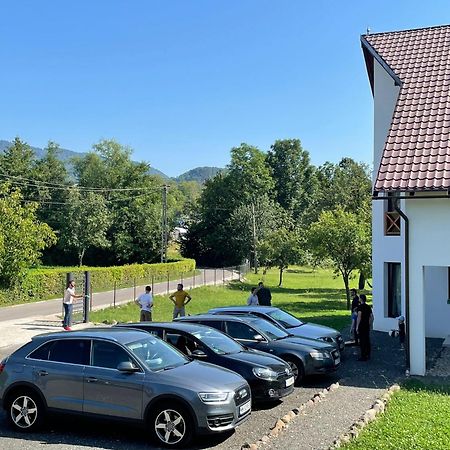 Pensiunea Rnb Maramures Surdesti  Esterno foto