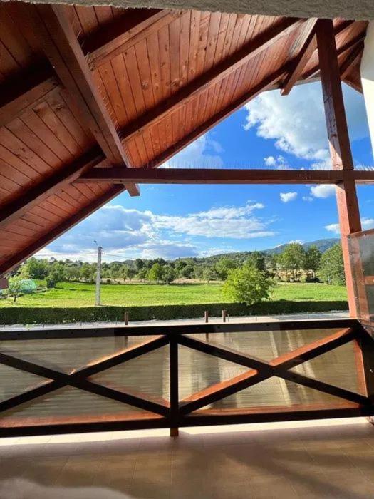 Pensiunea Rnb Maramures Surdesti  Esterno foto